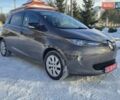 Серый Рено Зое, объемом двигателя 0 л и пробегом 98 тыс. км за 9500 $, фото 61 на Automoto.ua