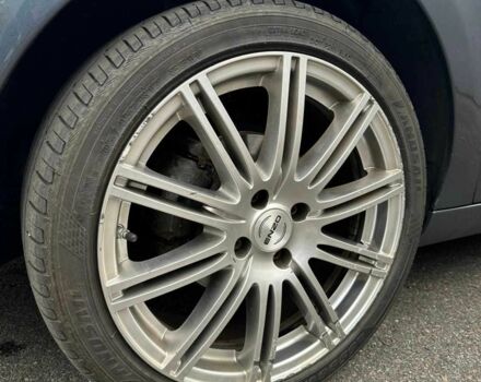 Серый Рено Зое, объемом двигателя 0 л и пробегом 87 тыс. км за 6500 $, фото 15 на Automoto.ua