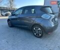 Серый Рено Зое, объемом двигателя 0 л и пробегом 121 тыс. км за 8600 $, фото 2 на Automoto.ua