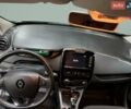 Серый Рено Зое, объемом двигателя 0 л и пробегом 120 тыс. км за 10150 $, фото 9 на Automoto.ua