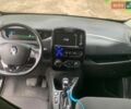 Серый Рено Зое, объемом двигателя 0 л и пробегом 119 тыс. км за 10450 $, фото 12 на Automoto.ua
