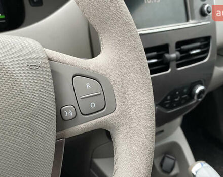 Сірий Рено Зое, об'ємом двигуна 0 л та пробігом 85 тис. км за 9600 $, фото 47 на Automoto.ua