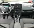 Серый Рено Зое, объемом двигателя 0 л и пробегом 110 тыс. км за 9800 $, фото 8 на Automoto.ua