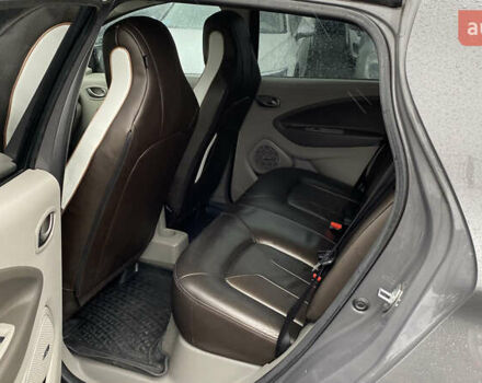 Сірий Рено Зое, об'ємом двигуна 0 л та пробігом 85 тис. км за 9600 $, фото 37 на Automoto.ua