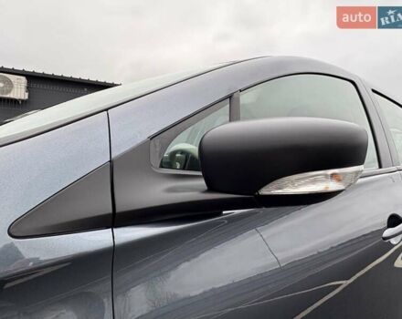 Серый Рено Зое, объемом двигателя 0 л и пробегом 62 тыс. км за 9500 $, фото 15 на Automoto.ua