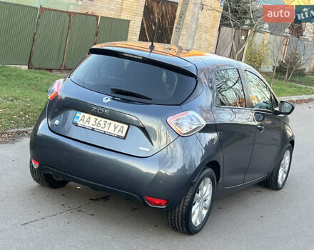 Сірий Рено Зое, об'ємом двигуна 0 л та пробігом 121 тис. км за 9500 $, фото 5 на Automoto.ua