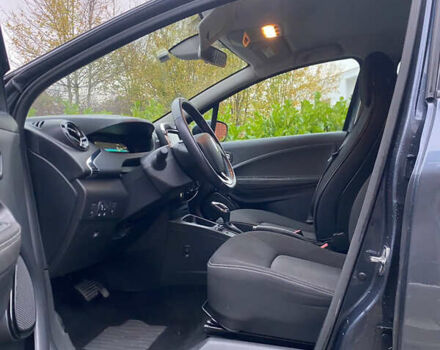 Сірий Рено Зое, об'ємом двигуна 0 л та пробігом 95 тис. км за 9700 $, фото 8 на Automoto.ua