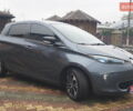 Серый Рено Зое, объемом двигателя 0 л и пробегом 78 тыс. км за 10000 $, фото 4 на Automoto.ua