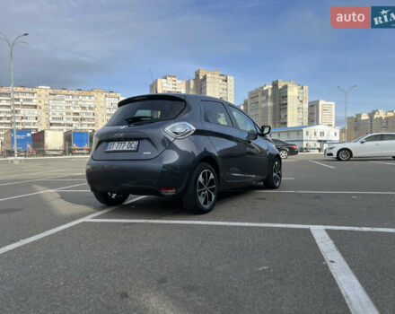 Серый Рено Зое, объемом двигателя 0 л и пробегом 160 тыс. км за 8700 $, фото 29 на Automoto.ua