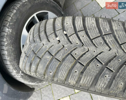 Рено Зое 2017 в Тернополе на Automoto.ua Серый Рено Зое, объемом двигателя 0 л и пробегом 130 тыс. км за 9200 $, фото 8 на Automoto.ua