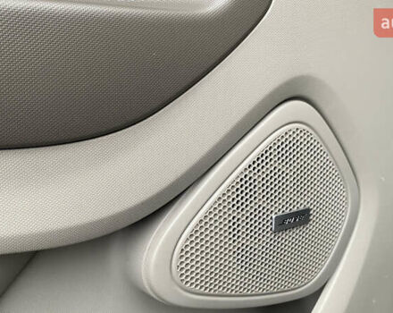 Сірий Рено Зое, об'ємом двигуна 0 л та пробігом 85 тис. км за 9600 $, фото 35 на Automoto.ua