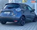 Серый Рено Зое, объемом двигателя 0 л и пробегом 123 тыс. км за 10450 $, фото 4 на Automoto.ua