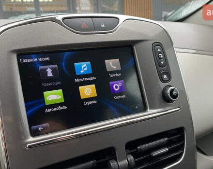 Сірий Рено Зое, об'ємом двигуна 0 л та пробігом 85 тис. км за 9600 $, фото 53 на Automoto.ua