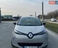 Серый Рено Зое, объемом двигателя 0 л и пробегом 93 тыс. км за 9199 $, фото 1 на Automoto.ua