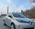 Серый Рено Зое, объемом двигателя 0 л и пробегом 93 тыс. км за 9199 $, фото 1 на Automoto.ua