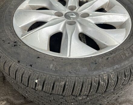 Серый Рено Зое, объемом двигателя 0 л и пробегом 85 тыс. км за 9800 $, фото 12 на Automoto.ua