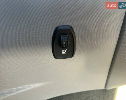 Серый Рено Зое, объемом двигателя 0 л и пробегом 108 тыс. км за 8500 $, фото 12 на Automoto.ua