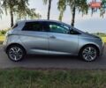 Серый Рено Зое, объемом двигателя 0 л и пробегом 158 тыс. км за 8100 $, фото 3 на Automoto.ua