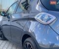 Серый Рено Зое, объемом двигателя 0 л и пробегом 123 тыс. км за 10450 $, фото 6 на Automoto.ua
