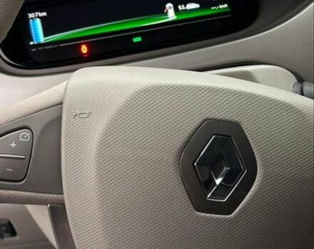 Серый Рено Зое, объемом двигателя 0 л и пробегом 85 тыс. км за 9400 $, фото 1 на Automoto.ua