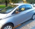 Серый Рено Зое, объемом двигателя 0 л и пробегом 310 тыс. км за 7500 $, фото 28 на Automoto.ua