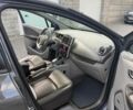 Серый Рено Зое, объемом двигателя 0 л и пробегом 129 тыс. км за 10300 $, фото 12 на Automoto.ua