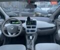 Серый Рено Зое, объемом двигателя 0 л и пробегом 96 тыс. км за 10390 $, фото 12 на Automoto.ua