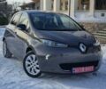 Серый Рено Зое, объемом двигателя 0 л и пробегом 98 тыс. км за 9500 $, фото 1 на Automoto.ua