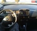 Серый Рено Зое, объемом двигателя 0 л и пробегом 115 тыс. км за 10500 $, фото 10 на Automoto.ua