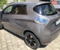 Серый Рено Зое, объемом двигателя 0 л и пробегом 112 тыс. км за 11500 $, фото 4 на Automoto.ua