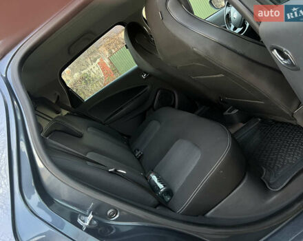 Сірий Рено Зое, об'ємом двигуна 0 л та пробігом 121 тис. км за 9500 $, фото 26 на Automoto.ua