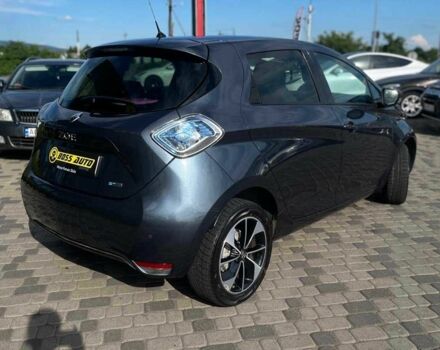Серый Рено Зое, объемом двигателя 0 л и пробегом 48 тыс. км за 11500 $, фото 6 на Automoto.ua