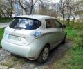 Серый Рено Зое, объемом двигателя 0 л и пробегом 310 тыс. км за 7500 $, фото 12 на Automoto.ua