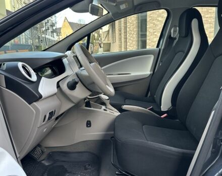 Сірий Рено Зое, об'ємом двигуна 0 л та пробігом 137 тис. км за 8950 $, фото 5 на Automoto.ua