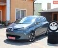 Серый Рено Зое, объемом двигателя 0 л и пробегом 65 тыс. км за 10555 $, фото 1 на Automoto.ua