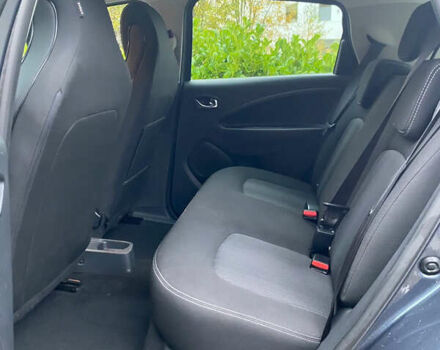 Сірий Рено Зое, об'ємом двигуна 0 л та пробігом 95 тис. км за 9700 $, фото 7 на Automoto.ua