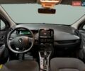 Серый Рено Зое, объемом двигателя 0 л и пробегом 120 тыс. км за 9700 $, фото 7 на Automoto.ua