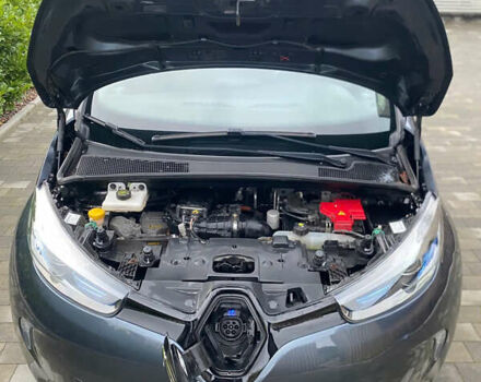 Сірий Рено Зое, об'ємом двигуна 0 л та пробігом 95 тис. км за 9700 $, фото 5 на Automoto.ua