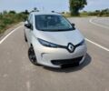 Серый Рено Зое, объемом двигателя 0 л и пробегом 69 тыс. км за 8500 $, фото 1 на Automoto.ua