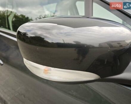 Серый Рено Зое, объемом двигателя 0 л и пробегом 95 тыс. км за 9750 $, фото 31 на Automoto.ua