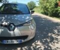 Сірий Рено Зое, об'ємом двигуна 0 л та пробігом 65 тис. км за 6900 $, фото 1 на Automoto.ua
