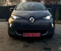 Серый Рено Зое, объемом двигателя 0 л и пробегом 86 тыс. км за 9500 $, фото 2 на Automoto.ua