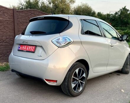 Сірий Рено Зое, об'ємом двигуна 0 л та пробігом 162 тис. км за 8900 $, фото 2 на Automoto.ua