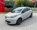 Сірий Рено Зое, об'ємом двигуна 0 л та пробігом 128 тис. км за 10100 $, фото 4 на Automoto.ua