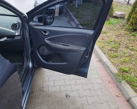Сірий Рено Зое, об'ємом двигуна 0 л та пробігом 154 тис. км за 7900 $, фото 10 на Automoto.ua