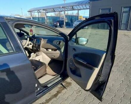 Сірий Рено Зое, об'ємом двигуна 0 л та пробігом 96 тис. км за 9500 $, фото 5 на Automoto.ua