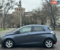 Серый Рено Зое, объемом двигателя 0 л и пробегом 164 тыс. км за 10600 $, фото 10 на Automoto.ua