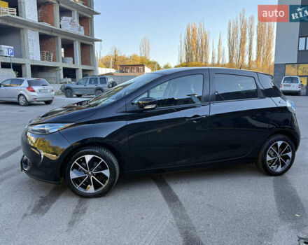 Серый Рено Зое, объемом двигателя 0 л и пробегом 21 тыс. км за 10446 $, фото 2 на Automoto.ua