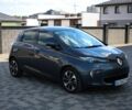 Серый Рено Зое, объемом двигателя 0 л и пробегом 125 тыс. км за 9900 $, фото 2 на Automoto.ua