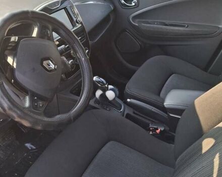 Сірий Рено Зое, об'ємом двигуна 0 л та пробігом 112 тис. км за 8900 $, фото 8 на Automoto.ua